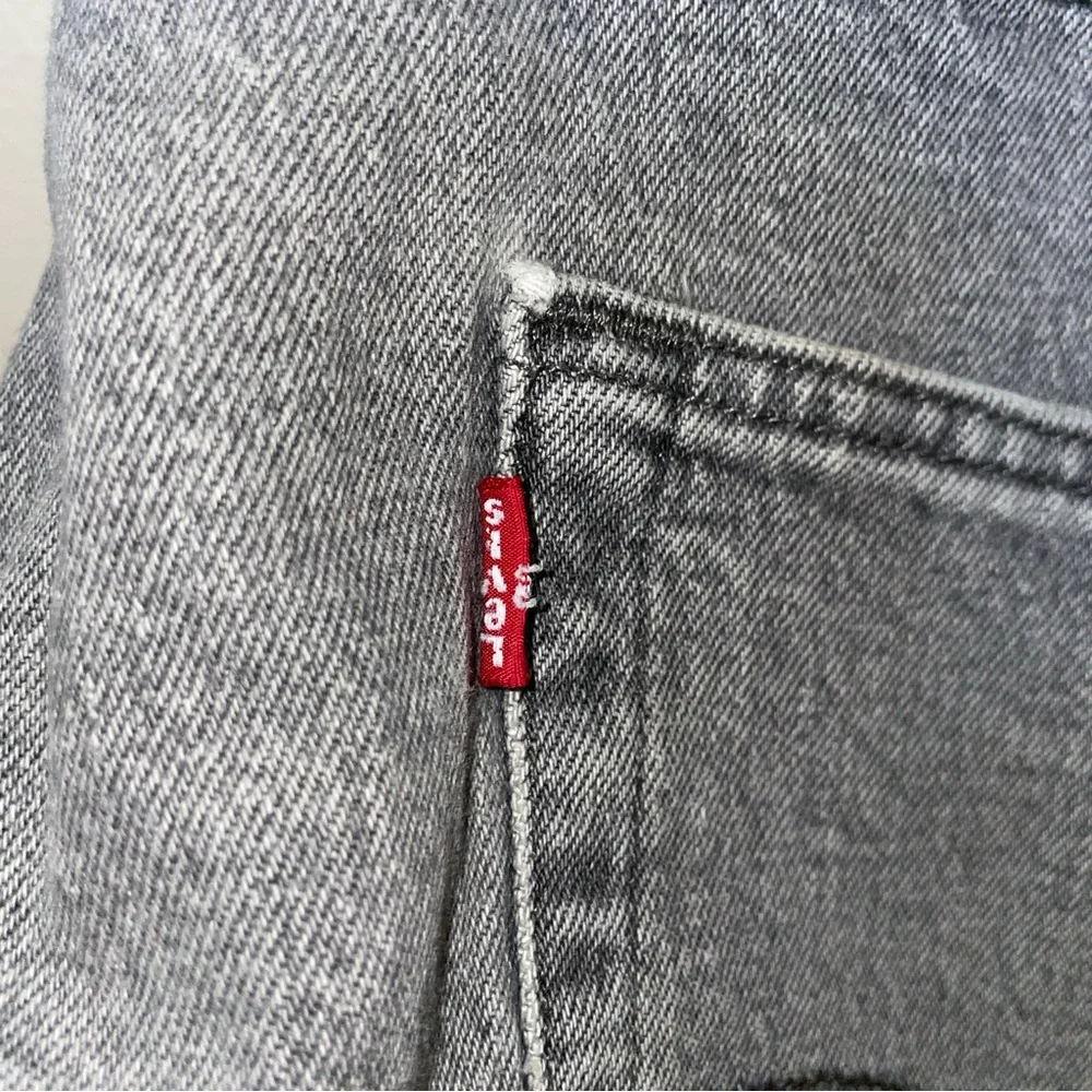 Levi's Gray‎ Straight-Leg Men's Jeans - 501 Style -44/32